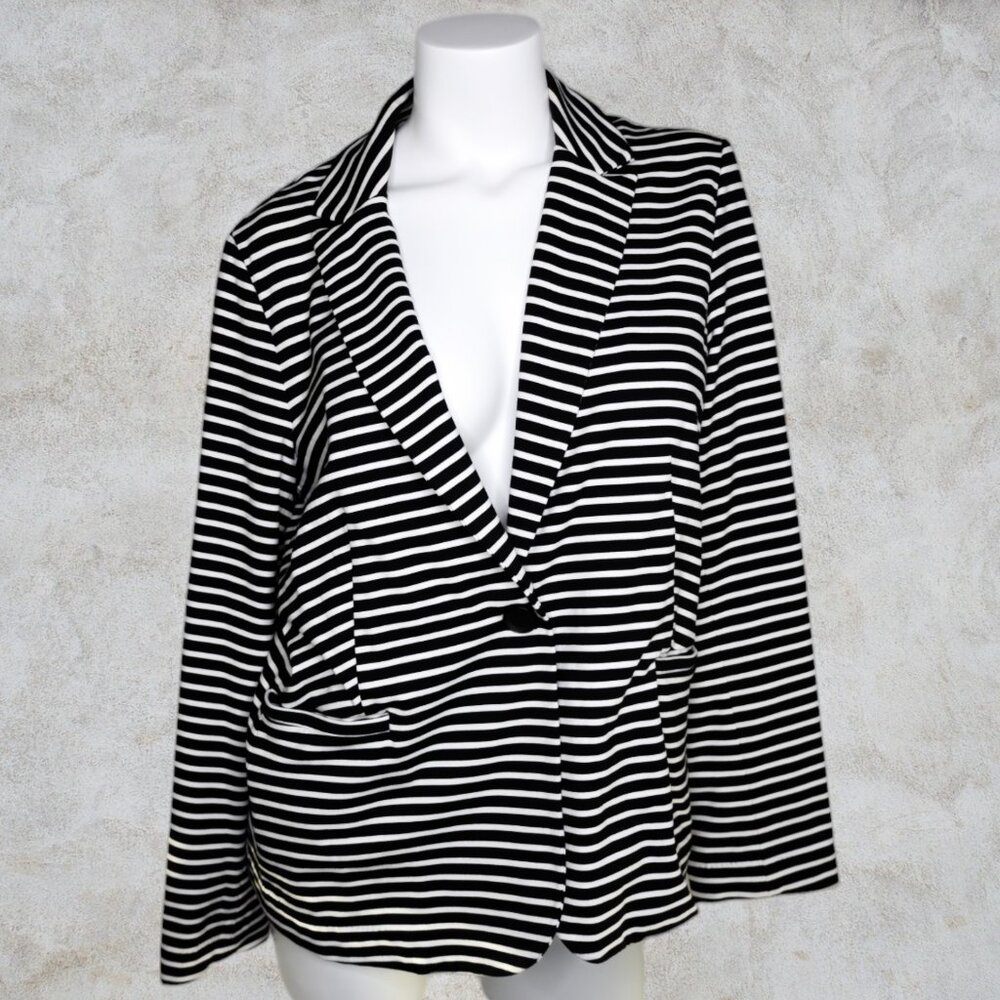 Philosophy Republic Clothing Black and White Striped Women's Blazer / Jacket - Picture 2 of 11